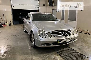 Седан Mercedes-Benz E-Class 2004 в Дрогобыче