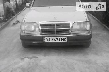 Седан Mercedes-Benz E-Class 1994 в Ракитном