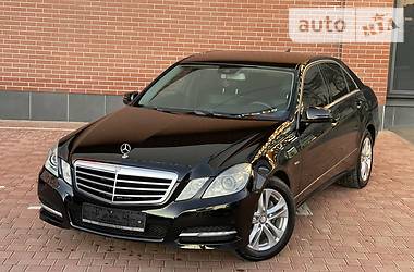 Седан Mercedes-Benz E-Class 2013 в 