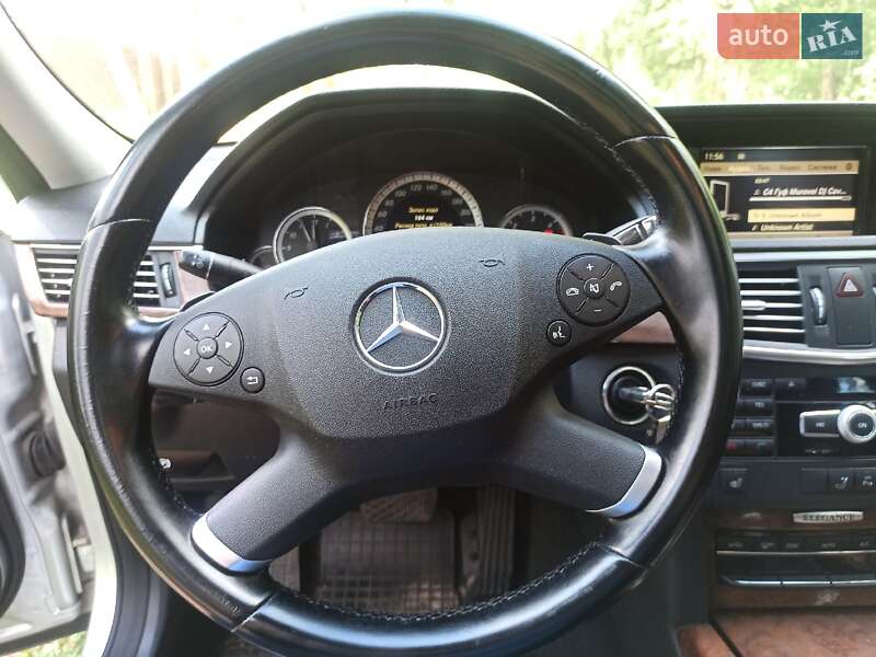 Универсал Mercedes-Benz E-Class 2011 в Киеве