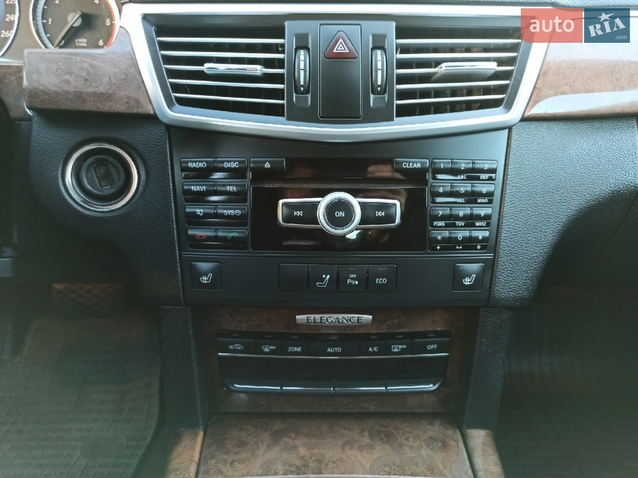 2011 Mercedes-Benz E-klasse - мініатюра 17