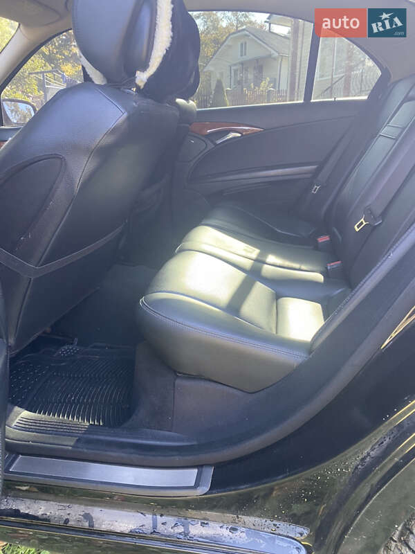 Седан Mercedes-Benz E-Class 2008 в Дрогобичі