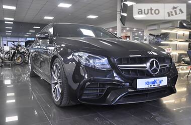 Седан Mercedes-Benz E-Class 2019 в Киеве