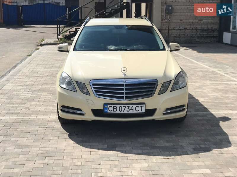 Универсал Mercedes-Benz E-Class 2011 в Нежине