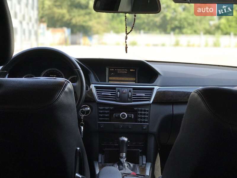 Универсал Mercedes-Benz E-Class 2011 в Нежине