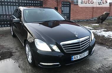 Седан Mercedes-Benz E-Class 2010 в Харкові