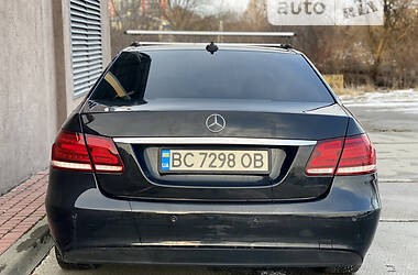 Седан Mercedes-Benz E-Class 2013 в Львове