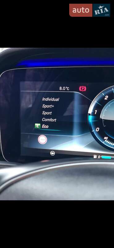 Седан Mercedes-Benz E-Class 2017 в Киеве