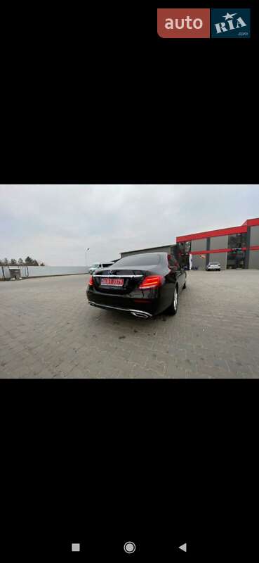 Седан Mercedes-Benz E-Class 2017 в Киеве