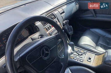 Седан Mercedes-Benz E-Class 1998 в Коломые