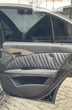 Седан Mercedes-Benz E-Class 2008 в 