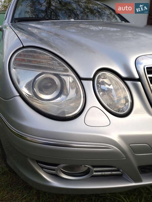 Седан Mercedes-Benz E-Class 2006 в Харькове