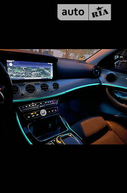 Седан Mercedes-Benz E-Class 2018 в 