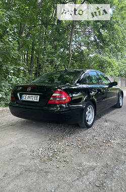 Седан Mercedes-Benz E-Class 2003 в Чернівцях