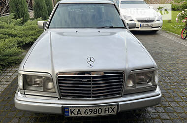 Седан Mercedes-Benz E-Class 1994 в Василькові