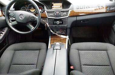 Седан Mercedes-Benz E-Class 2012 в Староконстантинове