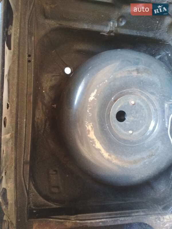 Седан Mercedes-Benz E-Class 1979 в Тернополі