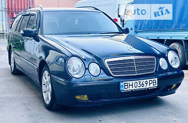 Универсал Mercedes-Benz E-Class 2000 в Одессе