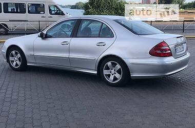 Седан Mercedes-Benz E-Class 2004 в Хмельницькому