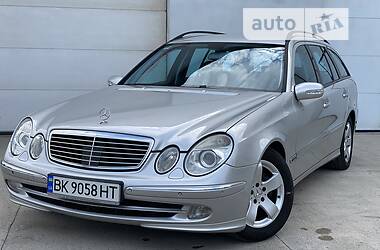 Универсал Mercedes-Benz E-Class 2004 в 