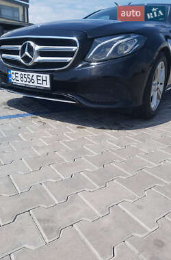 Седан Mercedes-Benz E-Class 2016 в Черновцах