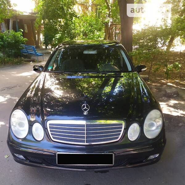 Кабриолет Mercedes-Benz E-Class 2003 в Виннице