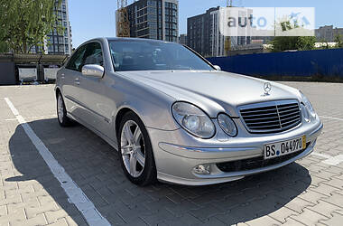 Седан Mercedes-Benz E-Class 2003 в Луцьку