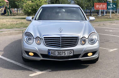 Седан Mercedes-Benz E-Class 2008 в Кривом Роге