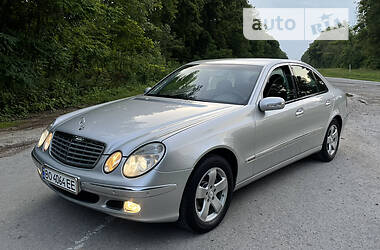 Седан Mercedes-Benz E-Class 2002 в Тернополе