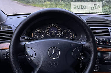 Седан Mercedes-Benz E-Class 2002 в Тернополе