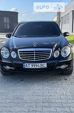 Седан Mercedes-Benz E-Class 2003 в Івано-Франківську