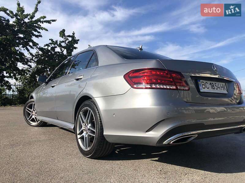 Седан Mercedes-Benz E-Class 2014 в Львові