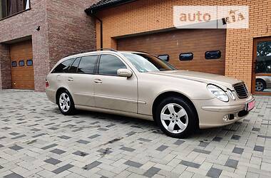 Универсал Mercedes-Benz E-Class 2003 в 