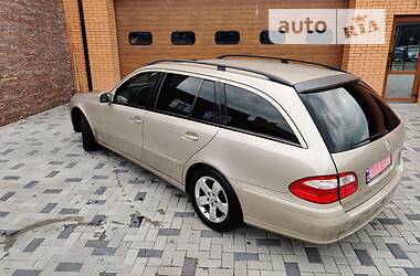 Универсал Mercedes-Benz E-Class 2003 в 