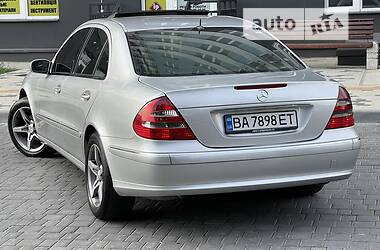 Седан Mercedes-Benz E-Class 2003 в Одессе