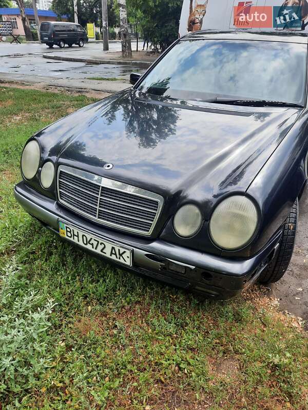 Mercedes-Benz E-Class 1998