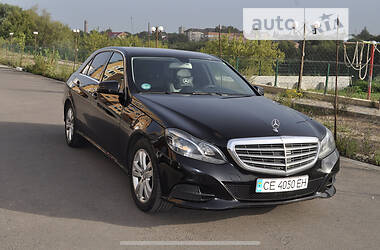 Седан Mercedes-Benz E-Class 2013 в Черновцах