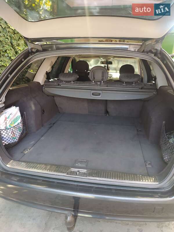 Універсал Mercedes-Benz E-Class 2004 в Одесі