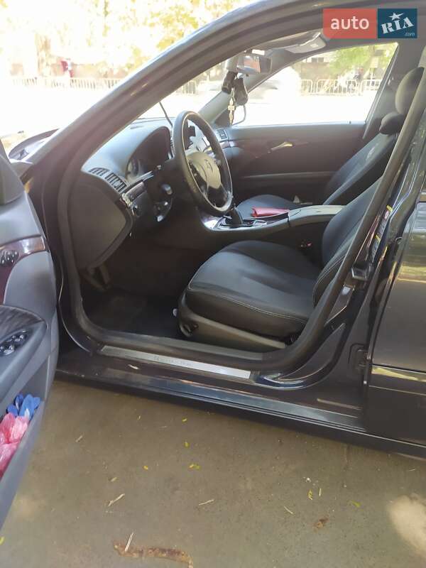 Універсал Mercedes-Benz E-Class 2004 в Одесі