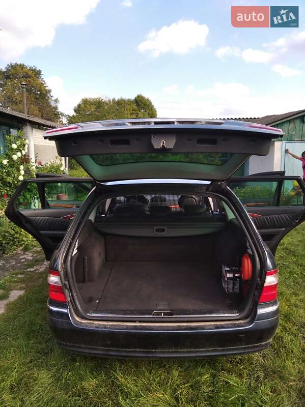 Универсал Mercedes-Benz E-Class 2004 в Ковеле