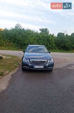 Універсал Mercedes-Benz E-Class 2011 в Самборі