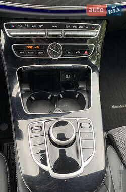 Седан Mercedes-Benz E-Class 2017 в 