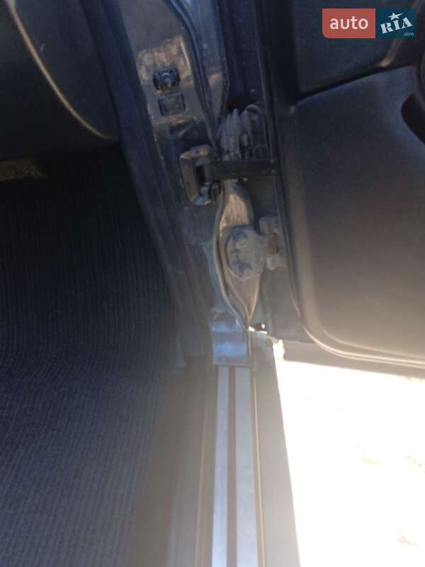 Седан Mercedes-Benz E-Class 1992 в Городку фото 14 Седан Mercedes-Benz E-Class 1992 в Городку