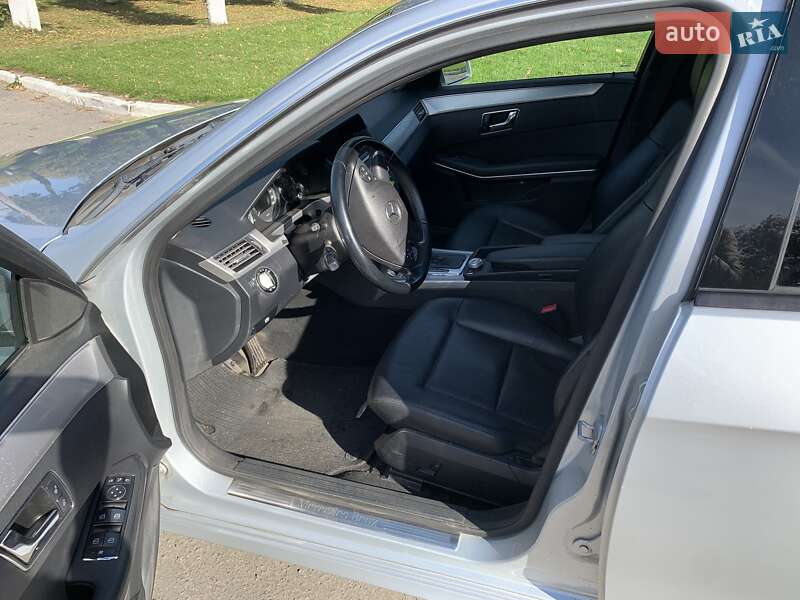 Седан Mercedes-Benz E-Class 2009 в Ватутіному