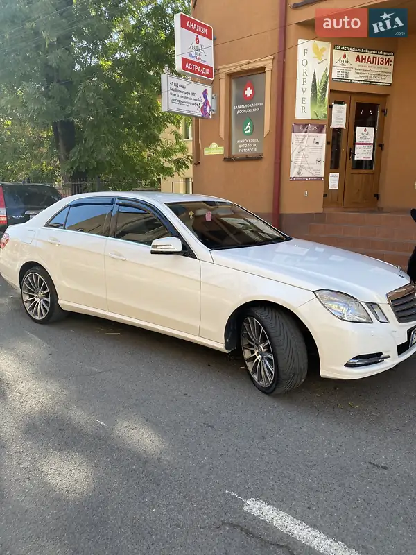 Mercedes-Benz E-Class