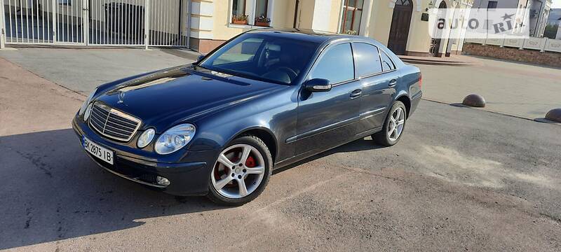 Седан Mercedes-Benz E-Class 2003 в 