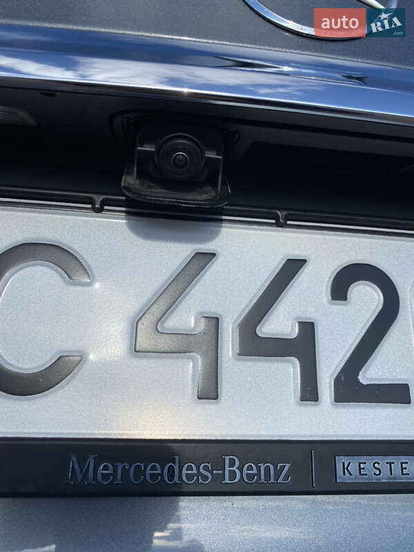 Седан Mercedes-Benz E-Class 2016 в Львове