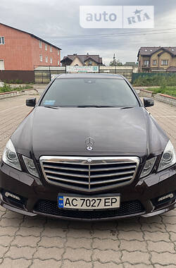 Седан Mercedes-Benz E-Class 2009 в Луцьку