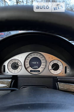 Седан Mercedes-Benz E-Class 2007 в 
