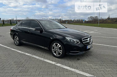 Седан Mercedes-Benz E-Class 2014 в Коломиї